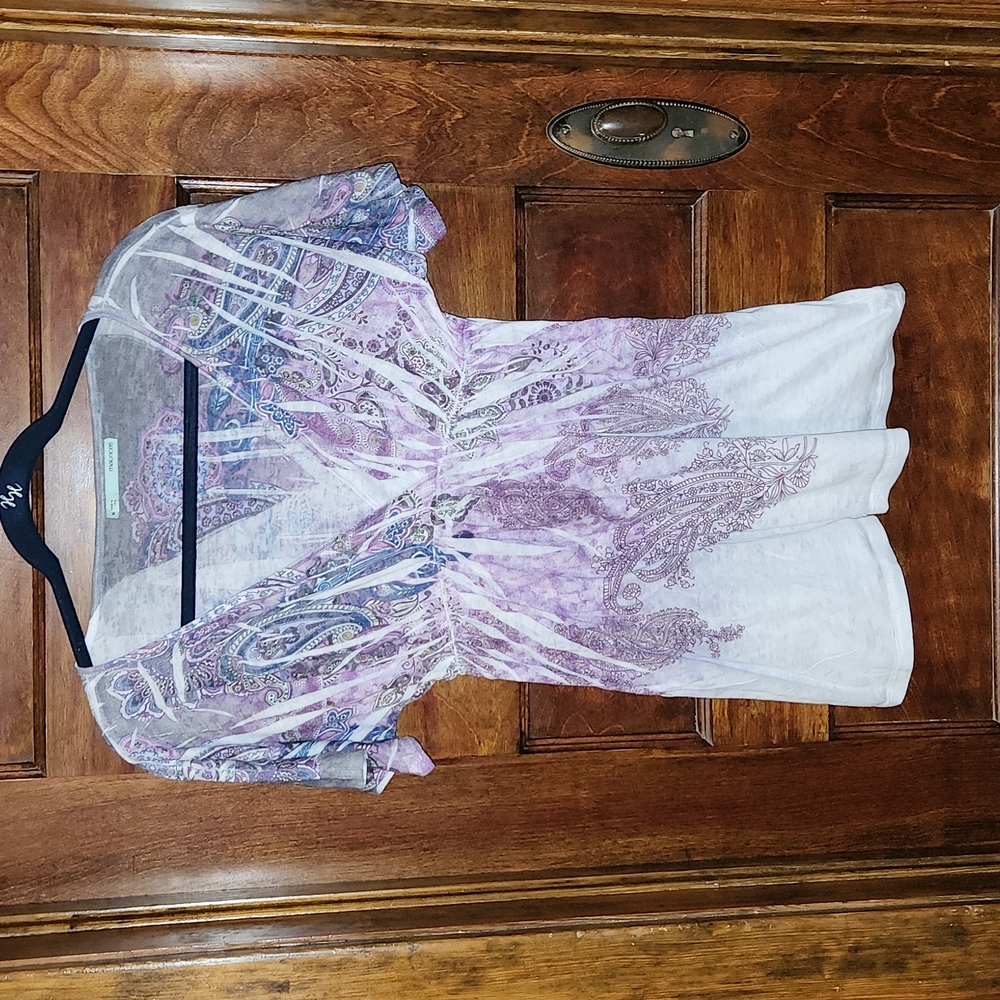 Maurices V- Neck Burnout Top - Size Medium